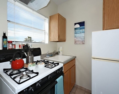 26 Breeze Avenue - Photo Thumbnail 10