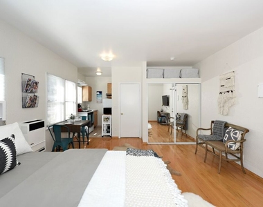 26 Breeze Avenue - Photo Thumbnail 3