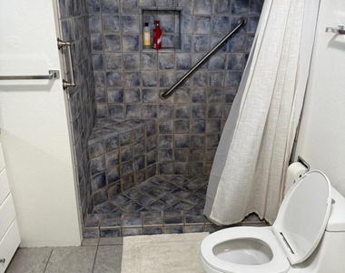 142 La Cerra Drive - Photo Thumbnail 12