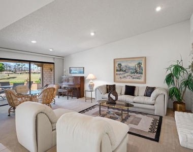 38 Conejo Circle - Photo Thumbnail 10