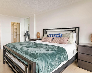 2121 N Ocean Boulevard - Photo Thumbnail 18