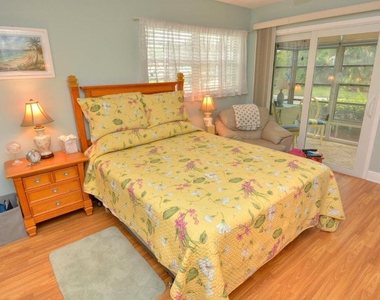 1225 Nw 21st Street - Photo Thumbnail 11