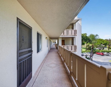 14375 Strathmore Lane - Photo Thumbnail 51
