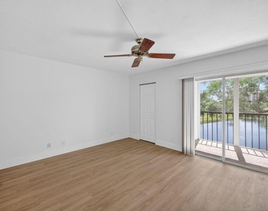 14375 Strathmore Lane - Photo Thumbnail 30