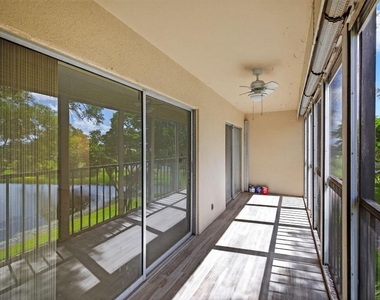 14375 Strathmore Lane - Photo Thumbnail 39