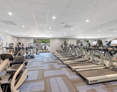 14375 Strathmore Lane - Photo Thumbnail 94