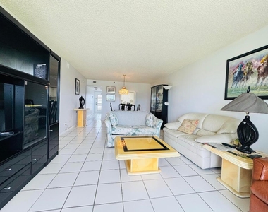 2430 Deer Creek Country Club Boulevard - Photo Thumbnail 30
