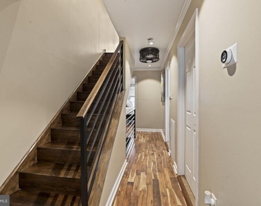 2006 Ellsworth Street - Photo Thumbnail 15
