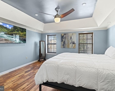 2006 Ellsworth Street - Photo Thumbnail 21