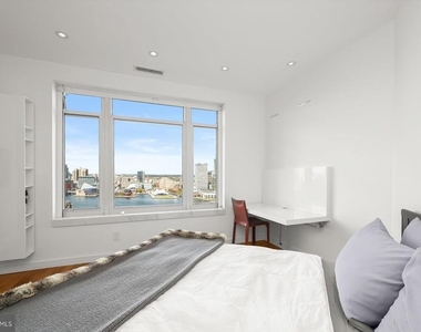 100 Harborview Drive - Photo Thumbnail 50