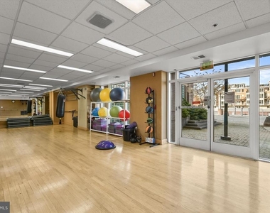 100 Harborview Drive - Photo Thumbnail 84