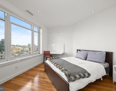 100 Harborview Drive - Photo Thumbnail 49