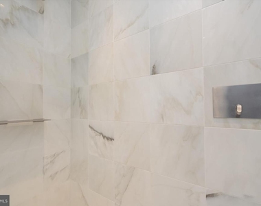 100 Harborview Drive - Photo Thumbnail 48