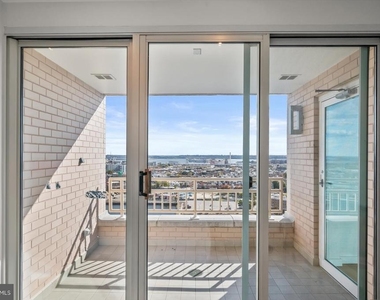 100 Harborview Drive - Photo Thumbnail 72