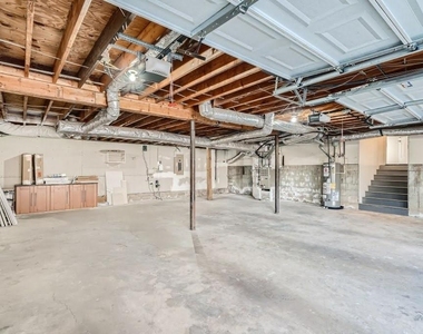 4438 Glengary Drive Ne - Photo Thumbnail 22