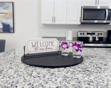 5865 Shell Cove Drive - Photo Thumbnail 7