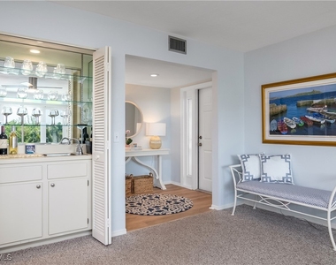 105 Georgetown Boulevard - Photo Thumbnail 20