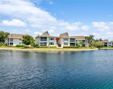 105 Georgetown Boulevard - Photo Thumbnail 21