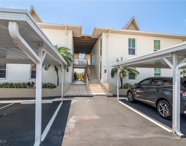 105 Georgetown Boulevard - Photo Thumbnail 25