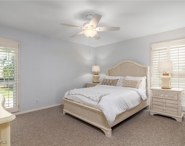 105 Georgetown Boulevard - Photo Thumbnail 11