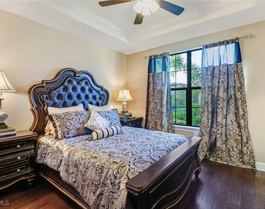 7567 Winding Cypress Drive - Photo Thumbnail 15
