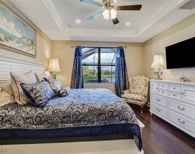 7567 Winding Cypress Drive - Photo Thumbnail 10