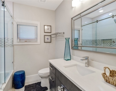 28070 Winthrop Circle - Photo Thumbnail 18