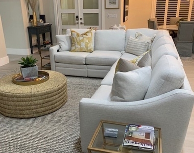 28070 Winthrop Circle - Photo Thumbnail 5