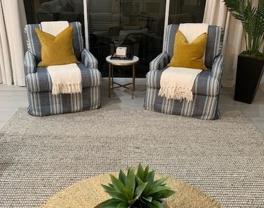28070 Winthrop Circle - Photo Thumbnail 4