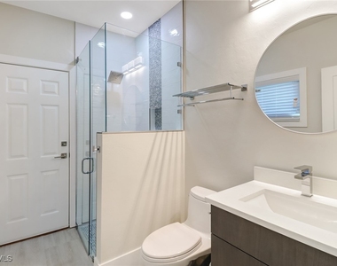 28070 Winthrop Circle - Photo Thumbnail 20