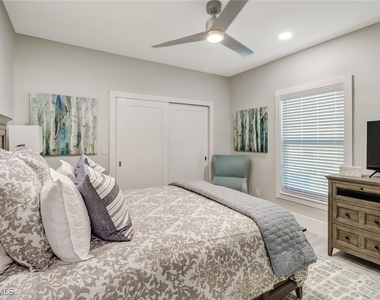 28070 Winthrop Circle - Photo Thumbnail 16