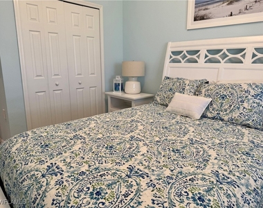 9584 Trevi Court - Photo Thumbnail 35