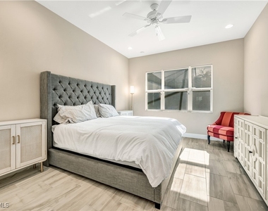 11453 Jacaranda Drive - Photo Thumbnail 14