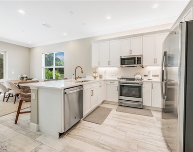 11453 Jacaranda Drive - Photo Thumbnail 9