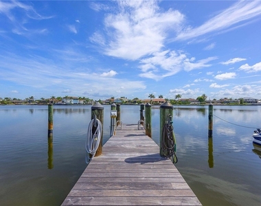 601 Seaview Court - Photo Thumbnail 26
