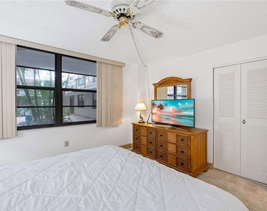 601 Seaview Court - Photo Thumbnail 17