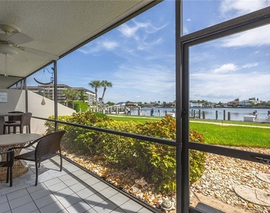 601 Seaview Court - Photo Thumbnail 11