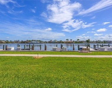 601 Seaview Court - Photo Thumbnail 40