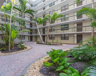 601 Seaview Court - Photo Thumbnail 28