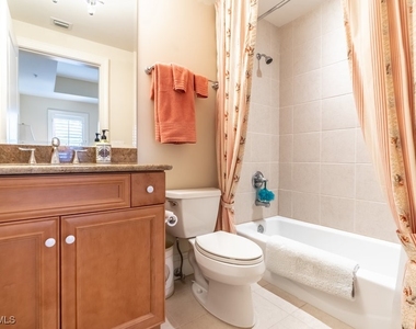 300 3rd Avenue S - Photo Thumbnail 25