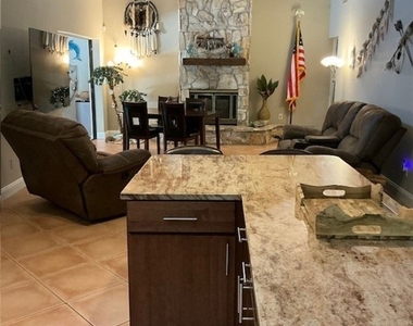 882 Bluebird Street - Photo Thumbnail 2