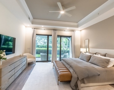 16394 Corsica Way - Photo Thumbnail 14