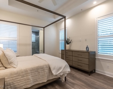 16394 Corsica Way - Photo Thumbnail 21