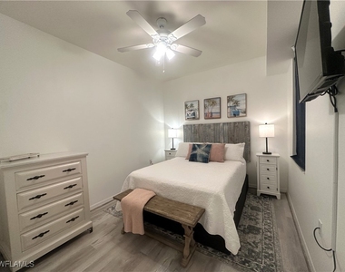 2720 Cypress Trace Circle - Photo Thumbnail 20