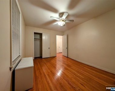 88 Franklin - Photo Thumbnail 15