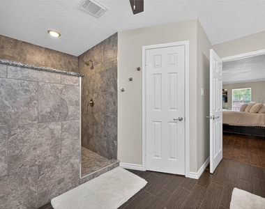 3602 Blue Cypress Drive - Photo Thumbnail 39