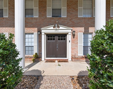 3602 Blue Cypress Drive - Photo Thumbnail 6