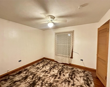 2810 N Houston Drive - Photo Thumbnail 5