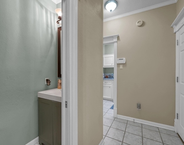 192 Monterrey Road W - Photo Thumbnail 8