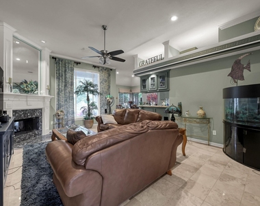 192 Monterrey Road W - Photo Thumbnail 9